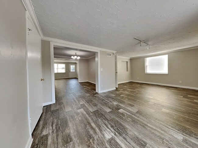 Photo - 5916 Ensenada Rd