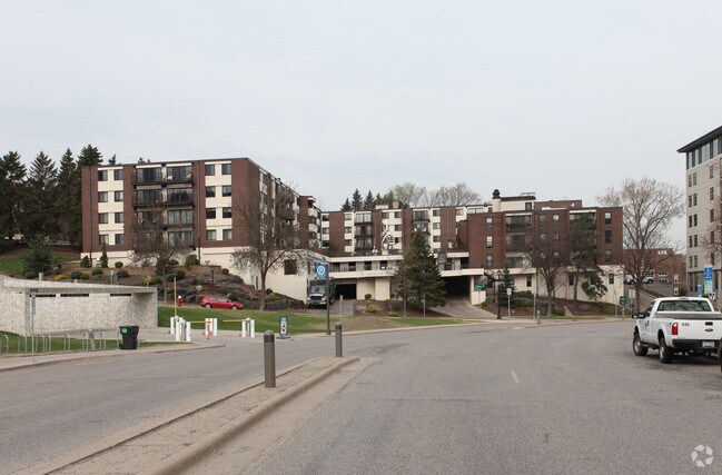 Photo - Groveland Terrace