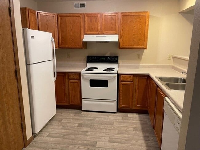 Photo - 1407 S State St