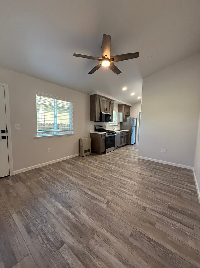 Photo - 1660 Ascent Pl