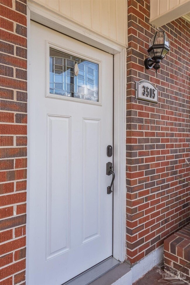 Photo - 3505 Wellington Rd