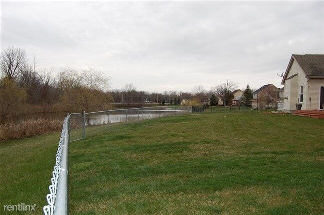 Photo - 6710 Summerdale Ct E