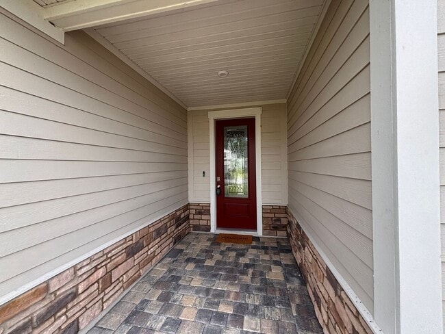 Photo - 212 Willow Crk Ct