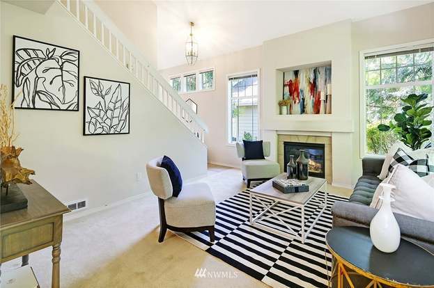 Photo - 583 Elma Ave NE
