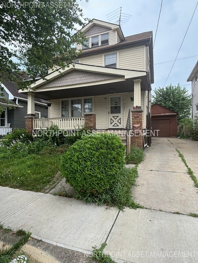 Building Photo - Charming 3 beds 1 baths in Cleveland! Rental