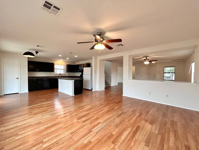 Photo - 2417 McCook Dr