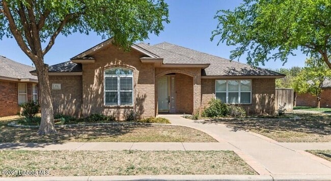 Photo - 4906 100th St Casa
