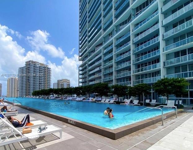 Building Photo - 475 Brickell Ave Unit 1810 Rental
