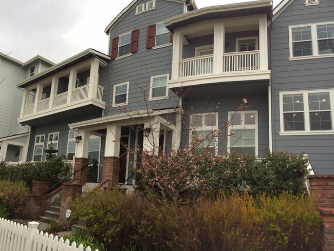 Photo - 2110 Northshore Dr