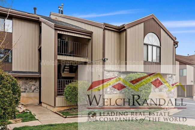 Building Photo - 1175 Canyon Rd Unit Apt 67