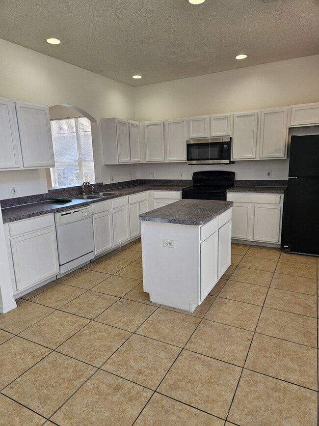 Photo - Kissimmee Pool Home with 7 bedrooms!