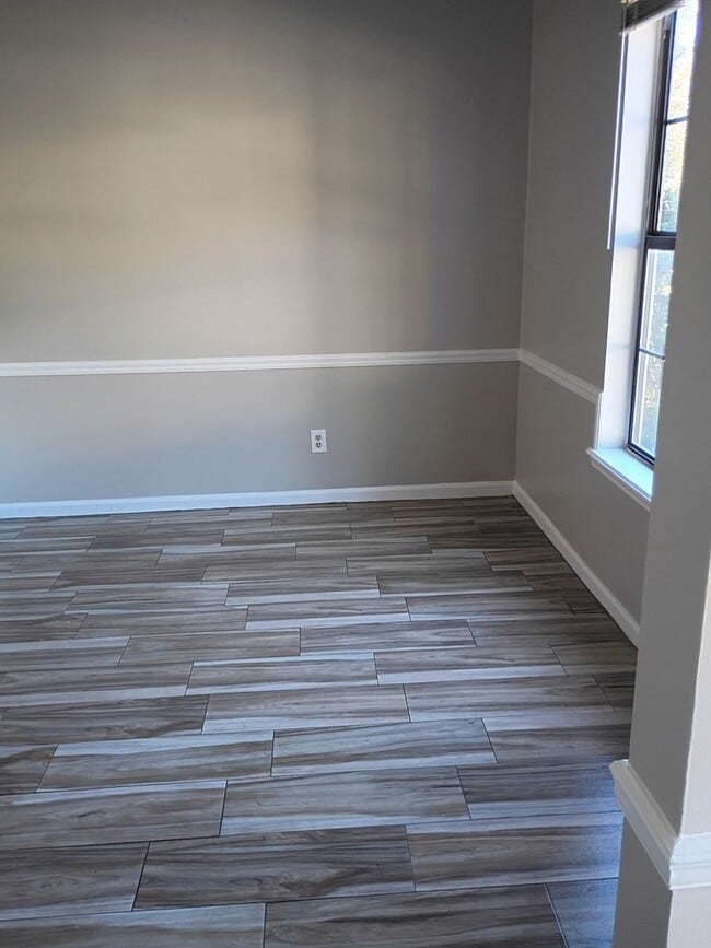 Photo - MOVE IN READY