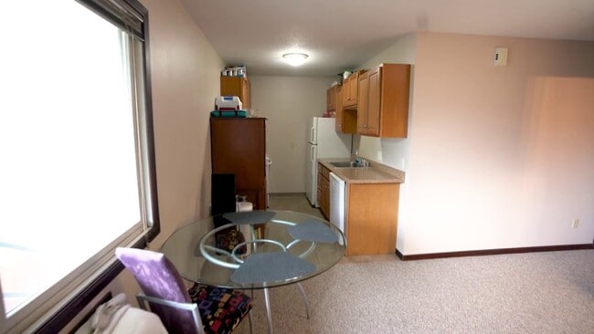 Building Photo - 919 Johnson St Unit 1