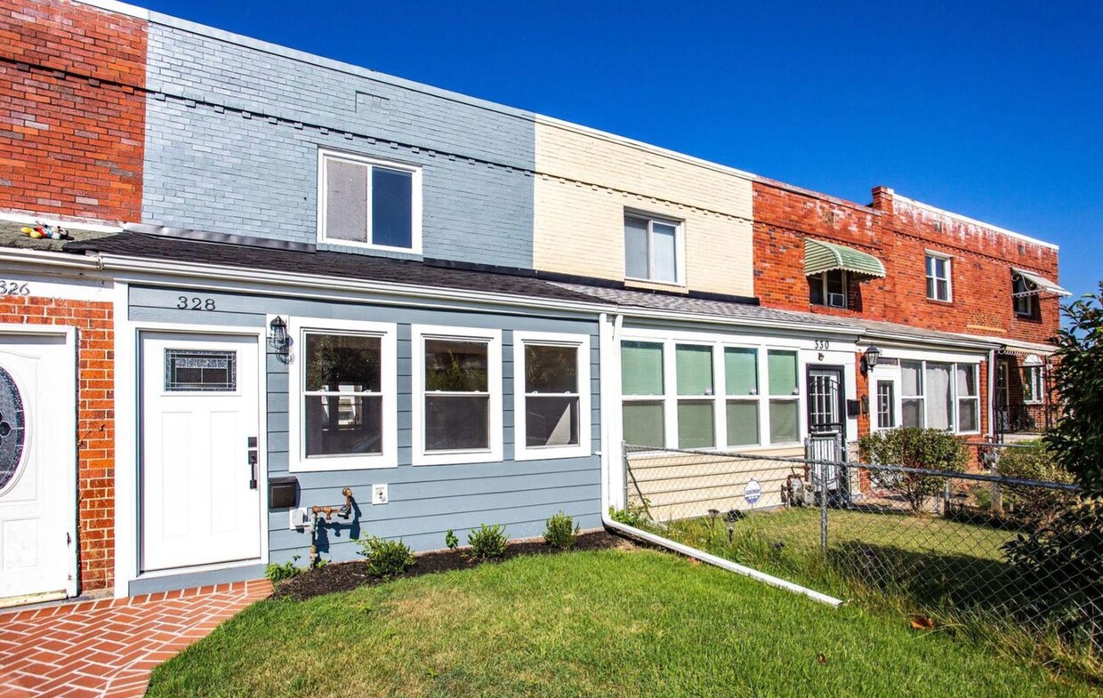 Photo - 328 36th St NE (Washington, DC)