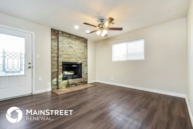 Photo - 2208 Demetrius Ave