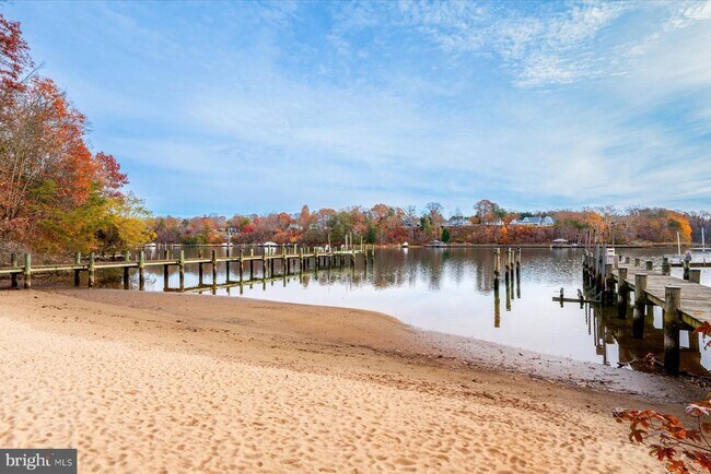 Photo - 2942 S Haven Dr