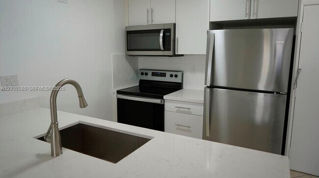 2771 Riverside Dr Unidad 405-A