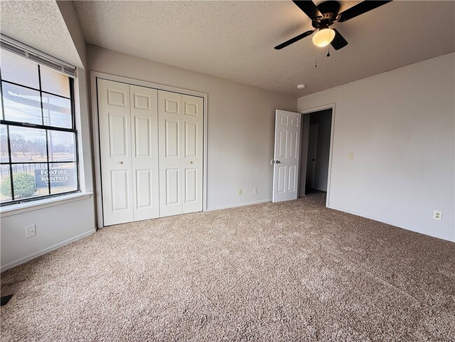 Photo - 1701 S West End St