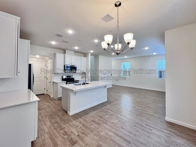 1491 Vintage Ln