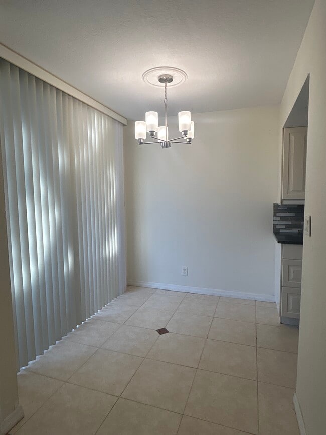 Photo - 2930 SW 87th Ter Unit 1814