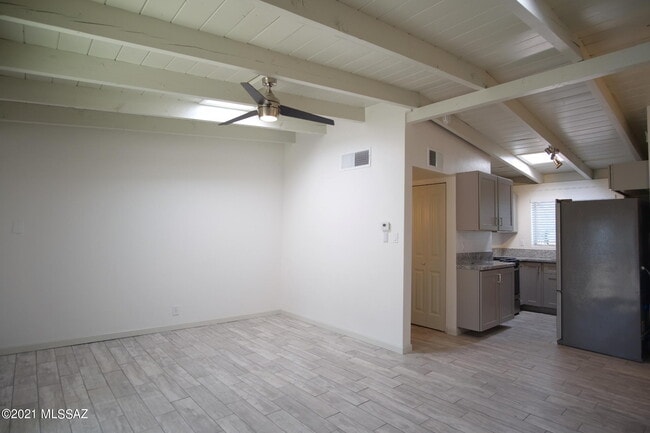 Photo - 919 N Catalina Ave