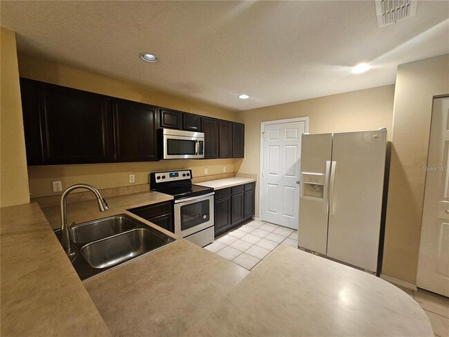 Photo - 622 Old Pine Ct