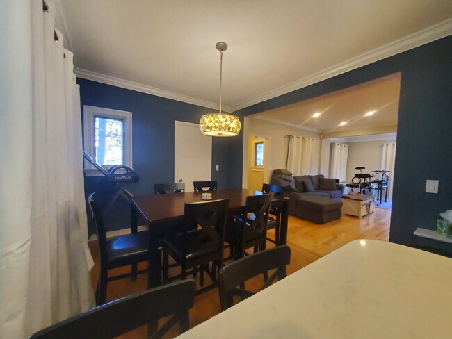 Photo - 1156 Hope St Unit 1