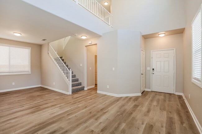 Photo - 2178 Polynesia Cir