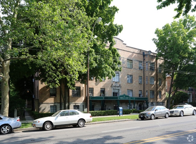 Townley Court Apartments