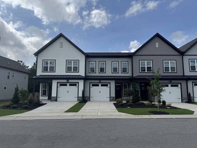 3 Bed 2.5 Bath Brand New Townhome