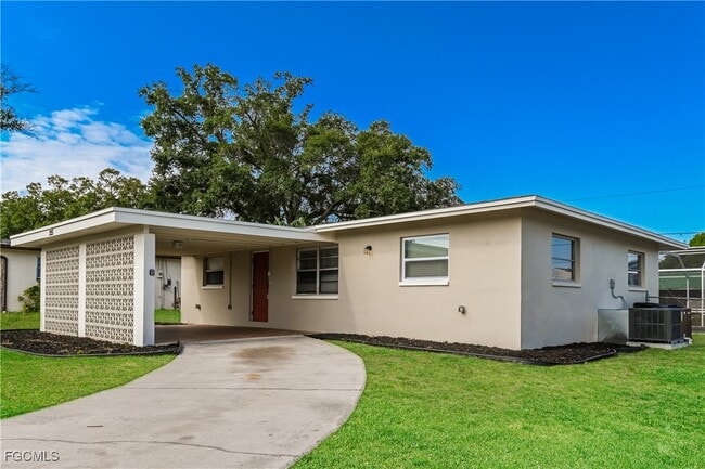 Photo - 2155 Tropic Ave