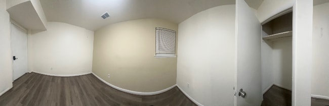 Photo - 8xxx Barrett Rd