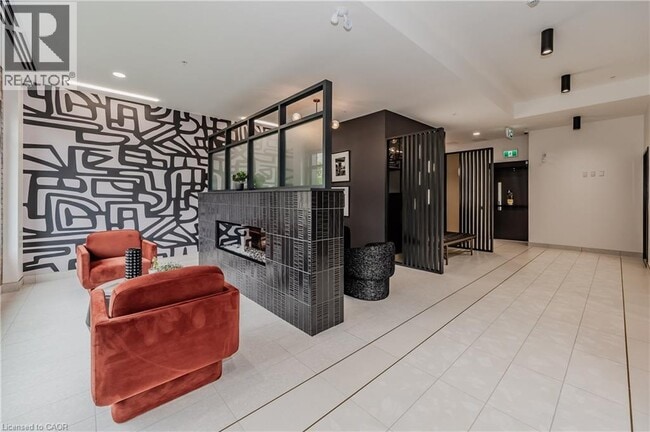 Photo - 24 Union St E Unité 403