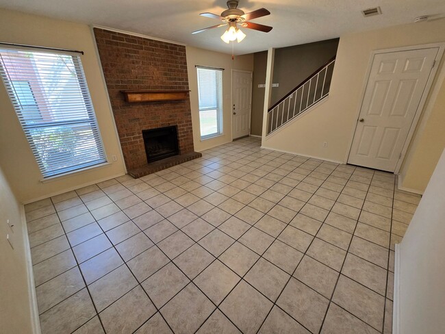 Photo - College Station -2 bedroom/ 2.5 bath - 2 story condo -Complex has a Pool.