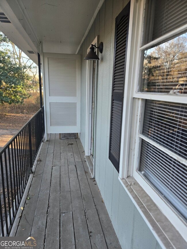 Photo - 320 Vine St