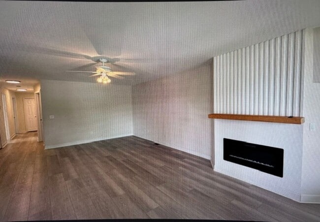 Photo - 37810 Jefferson Ave