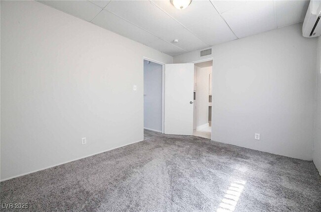 Photo - 239 W Cleveland Ave Unit 6