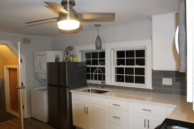 Photo - 81 Town St Unit 2