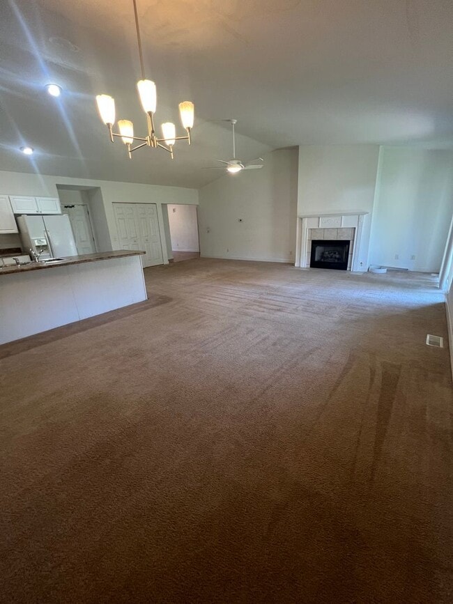 Photo - RECENTLY LISTED RENTAL!
