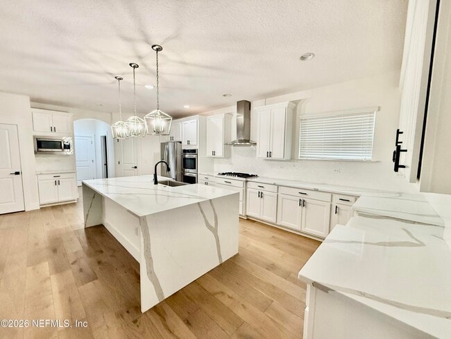 Photo - 154 Kiwi Palm Ct