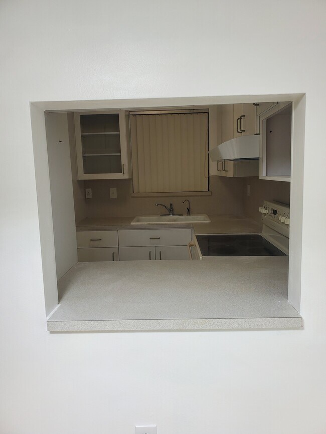 Photo - 6239 W 24th Ave Unidad 1