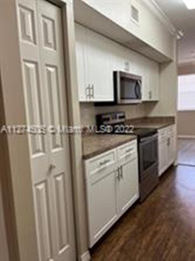 Photo - 101 SW 117th Ave Unidad 107