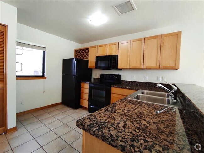 Building Photo - Available Soon - 1 Bedroom 1 Bath Condo Si... Unit H-05