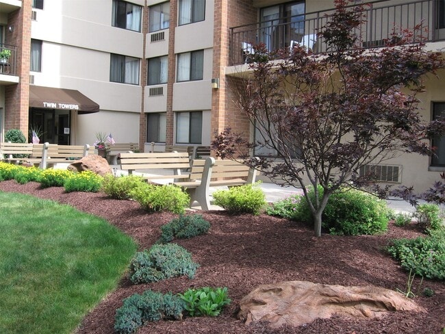 Photo - 314 Washington Rd