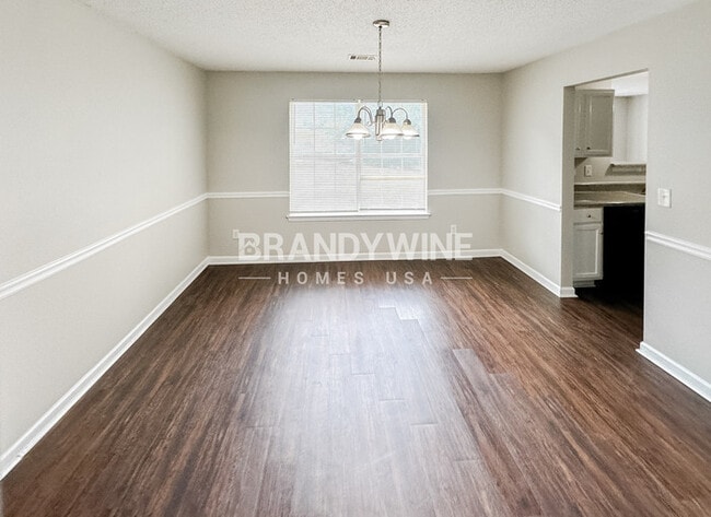 Photo - 2126 Mulberry Ln