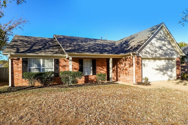 Photo - 180 Pine Ridge Ln