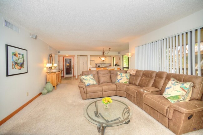 Photo - 135 Brackenwood Rd