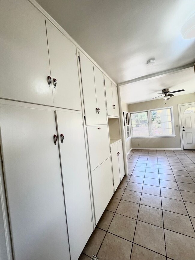 Photo - Charming 2 Bedroom Cottage in the Heart of Downtown Paso Robles! AVAILABLE July 1st, 2026 **DO NO...