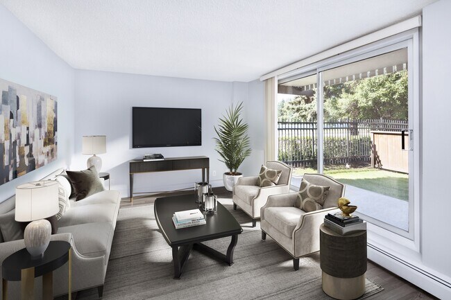 Photo - Lakeview Mews