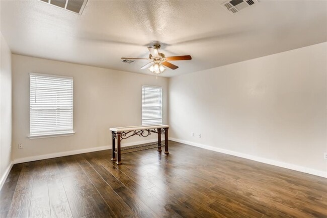 Photo - 1700 Anise Dr
